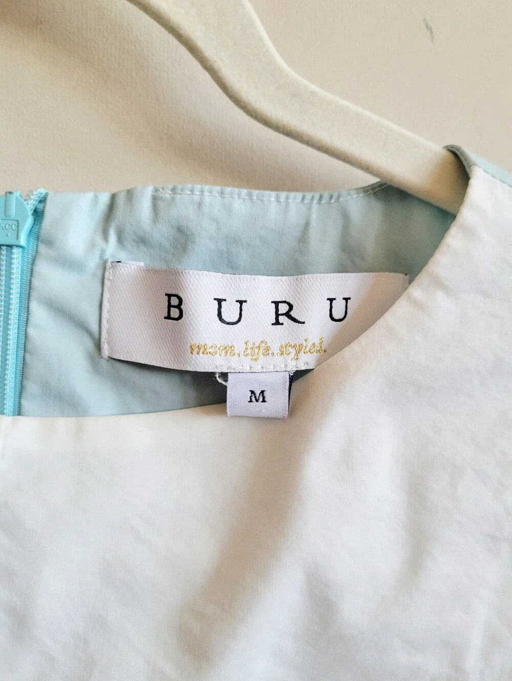 Buru Color Block Box Top - Picture 4 of 5